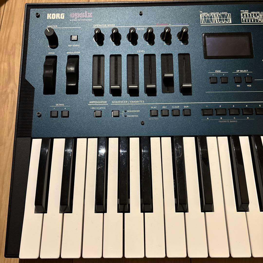【美品】korg opsix mk1 純正ソフトケース付き