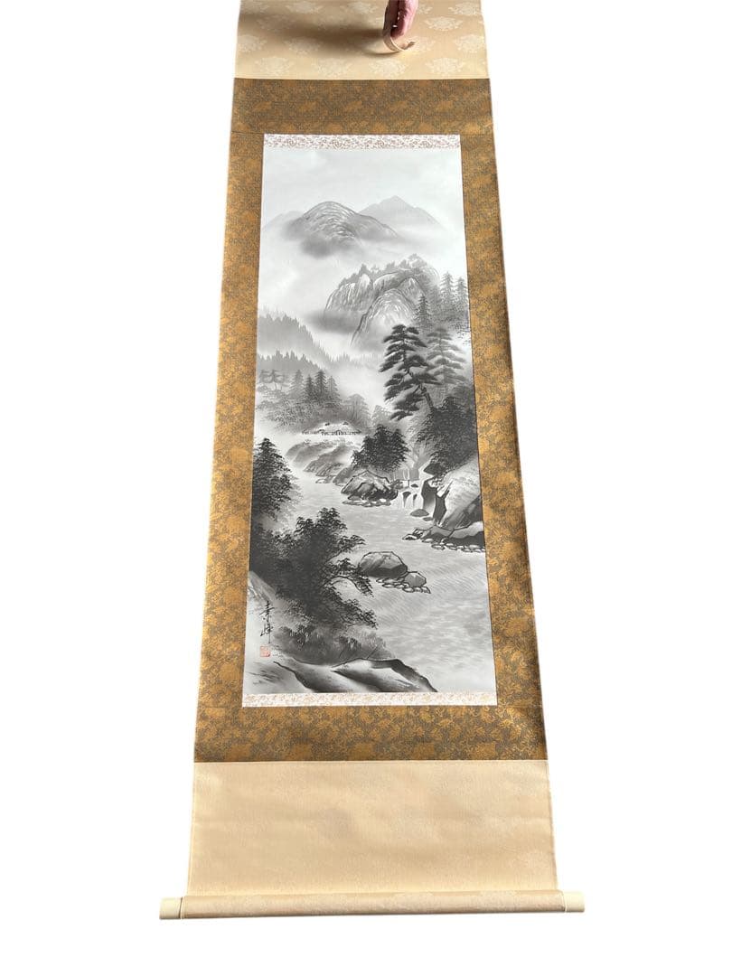 秋景山水 掛軸 専用木箱付き