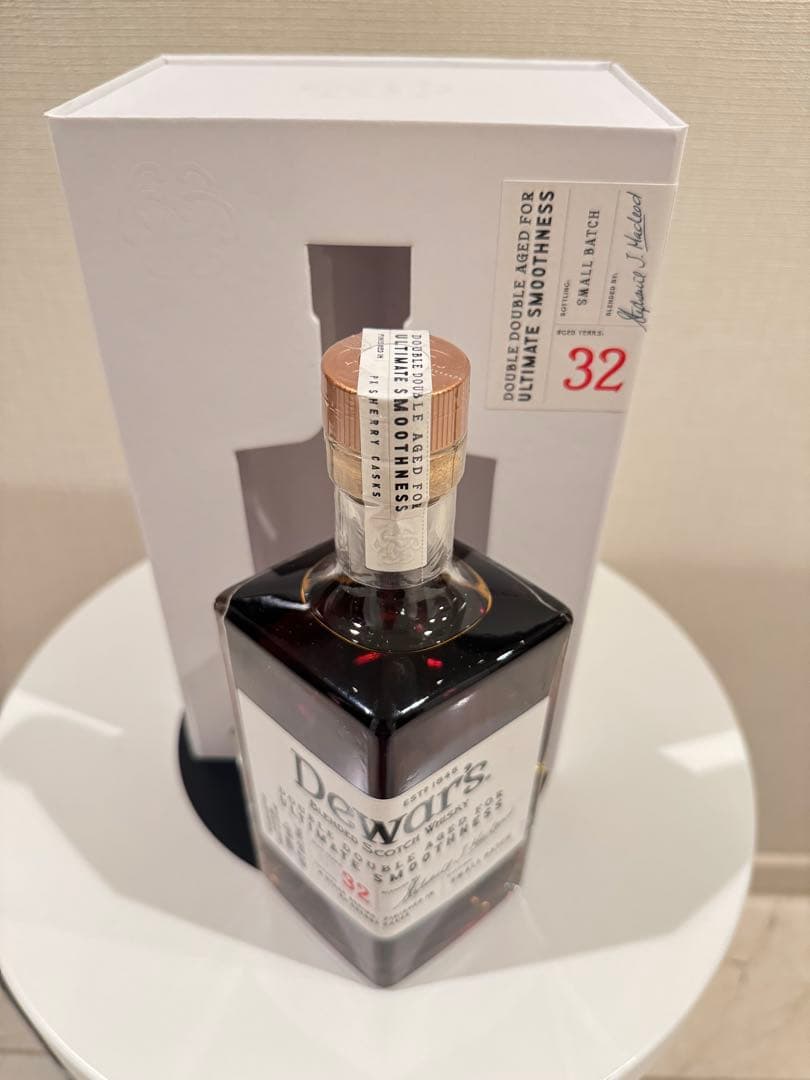 Dewars デュワーズ ダブル 32年 スコッチ 500ml 46度新品未開封