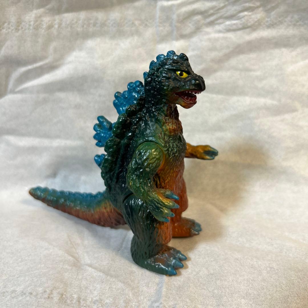 ゴジラ フィギュア ブルマァク魂