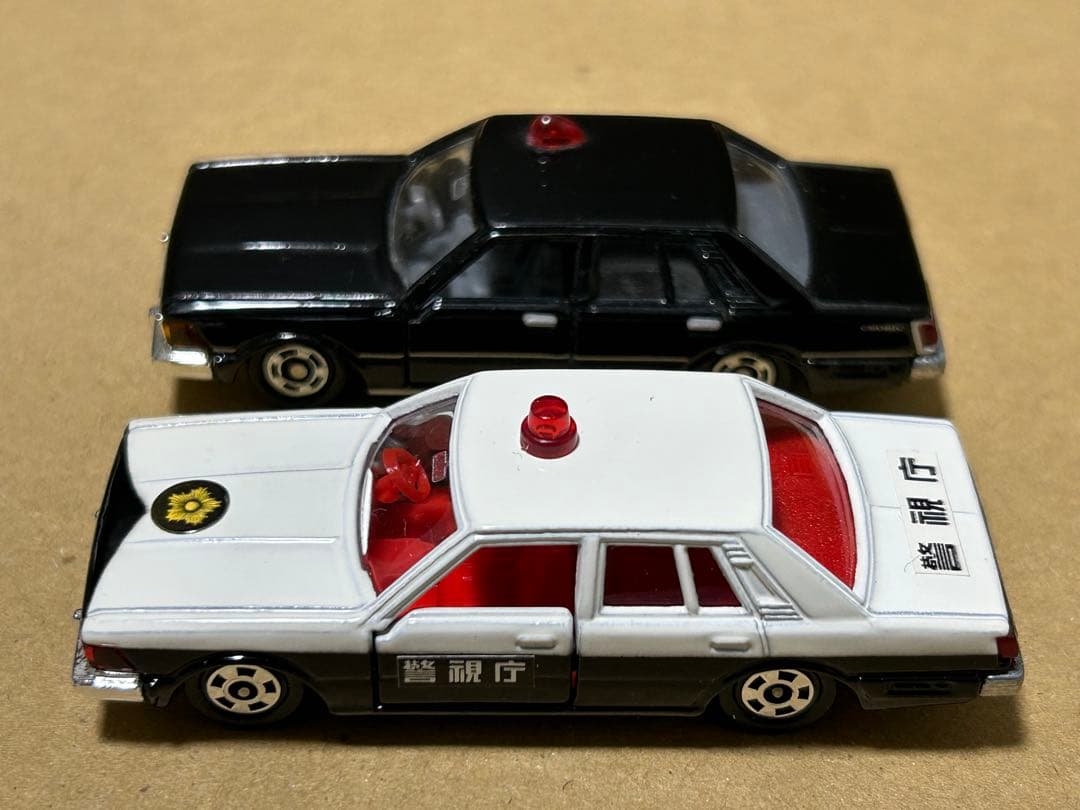 日本製 トミカ ニッサン セドリック 280Eブロアム パトカー 4台セット