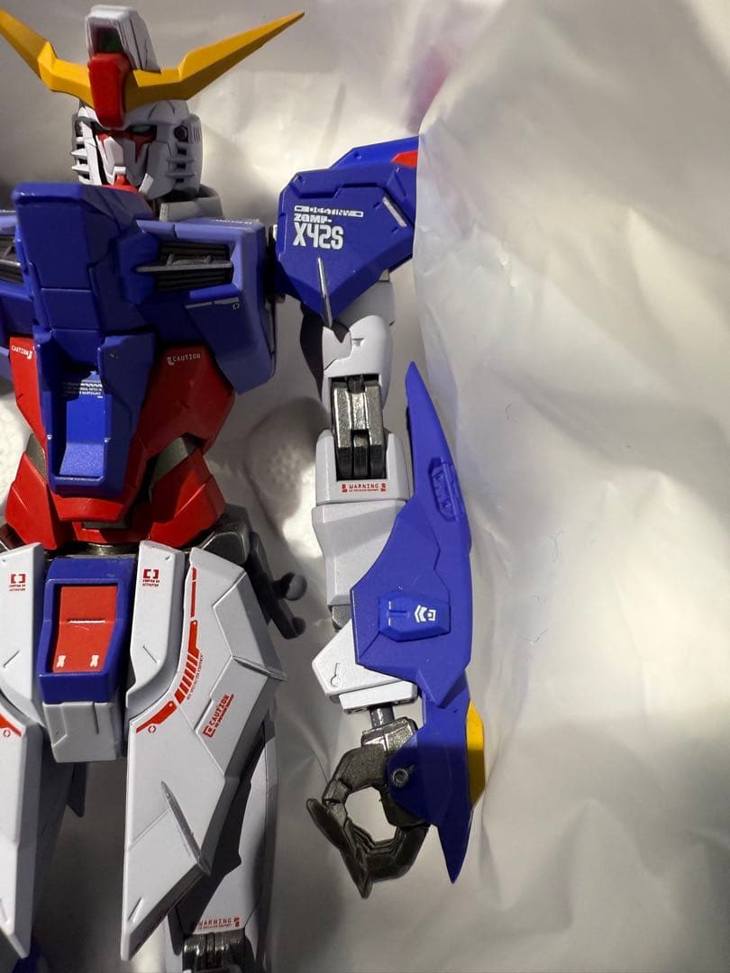 メタルビルド　デスティニーガンダムSOUL RED ver.