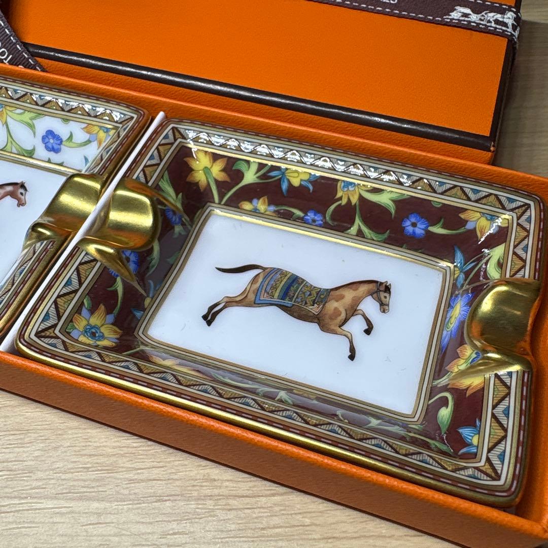 シュヴァル　ドゥ　オリエント　素敵なギフトにいかがでしょうか？