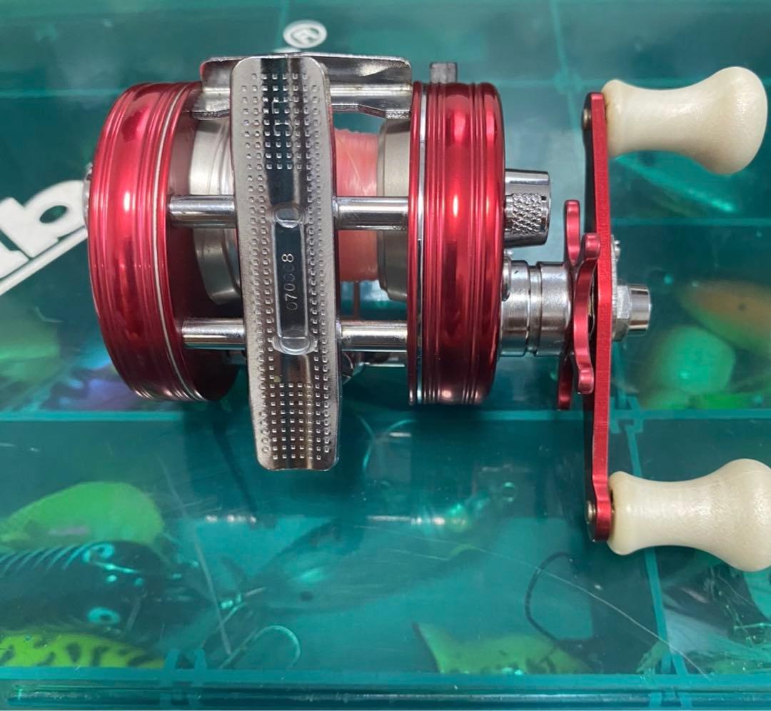 値引き不可 美品 ABU 2500C ノスタルジア レッド