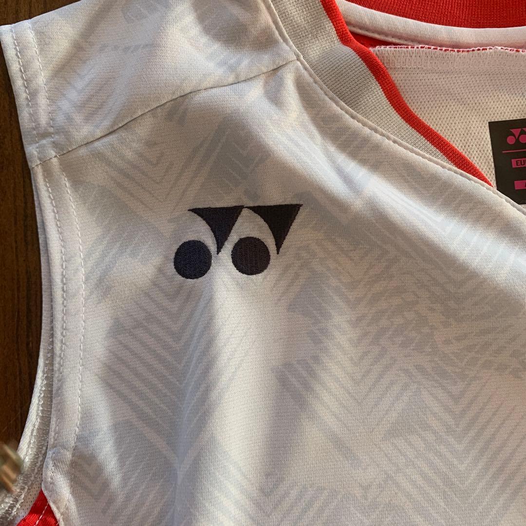 YONEX ノースリーブウェア Lサイズ ホワイト/レッド