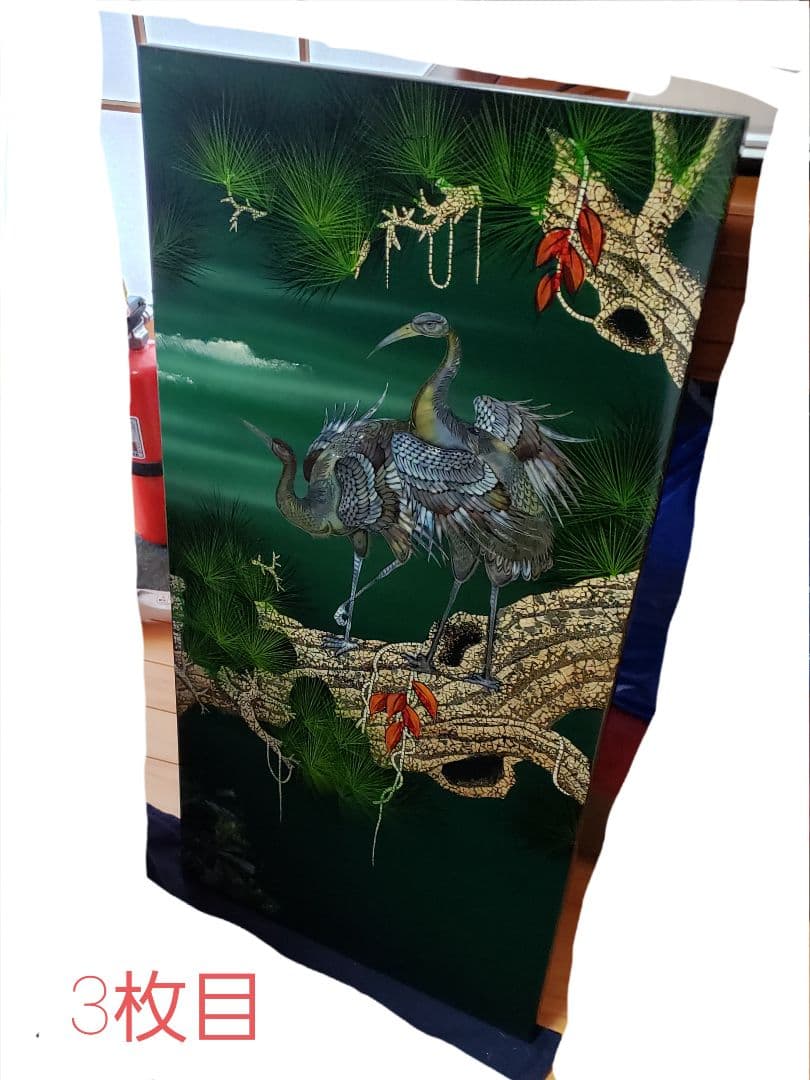 迫力有る精密アート作品。表面クリアー塗装仕上