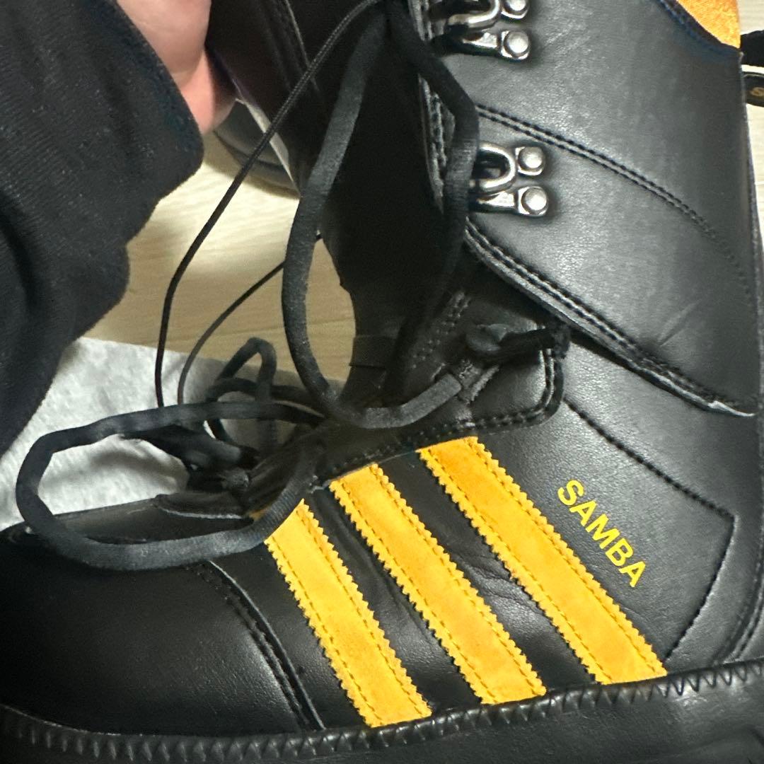 adidas Samba スノーボードブーツ