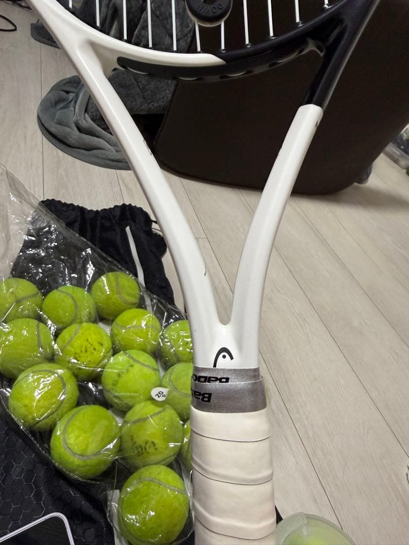 HEAD SPEED ラケットとテニスボールセット