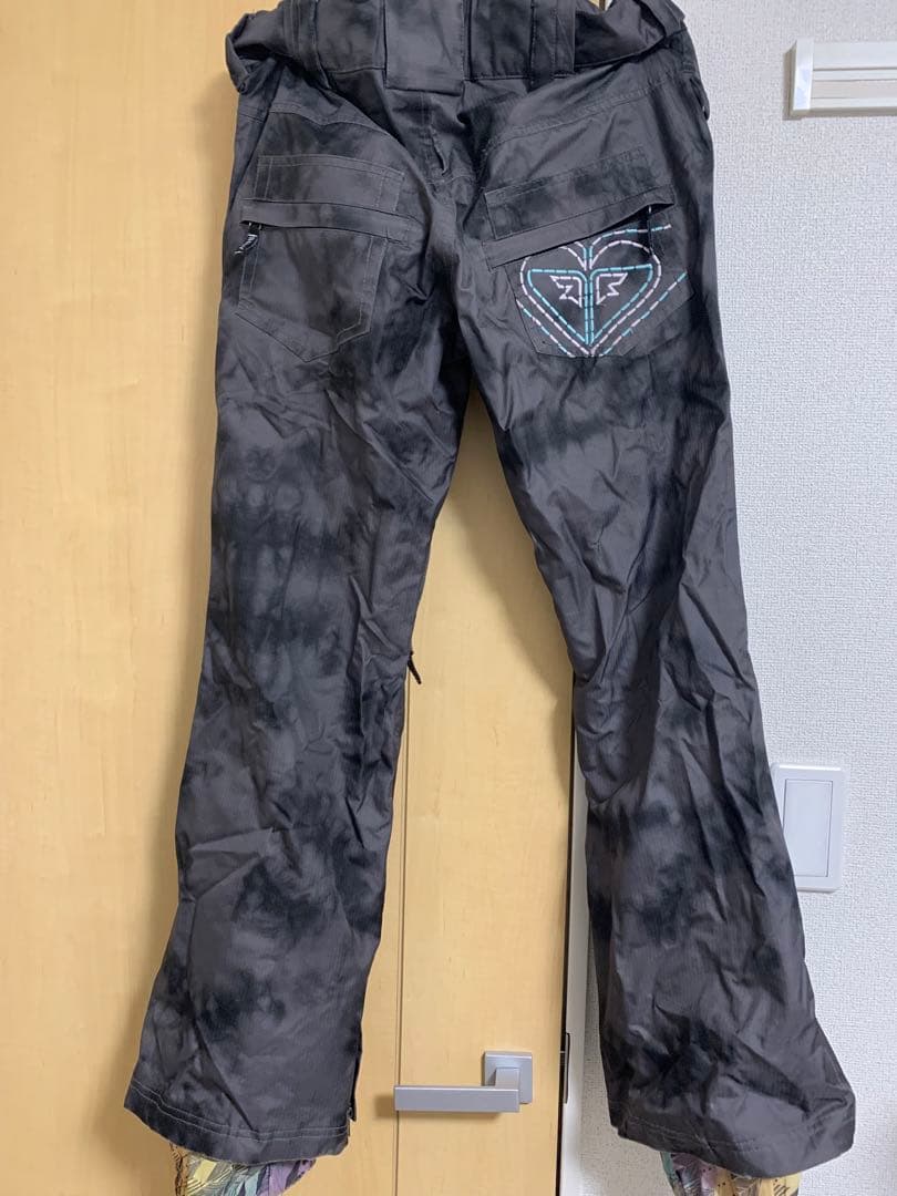 早い者勝ち！ロキシー　スノーウェアセット　美品