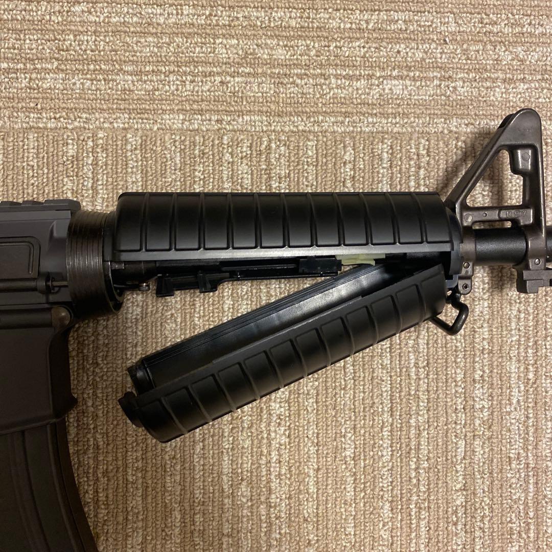 東京マルイ M4A1カービン 電動ガン 18禁