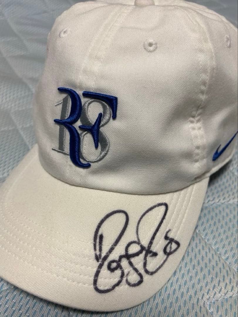 NIKE RF Autograph CAP GS18勝記念 フェデラー直筆サイン