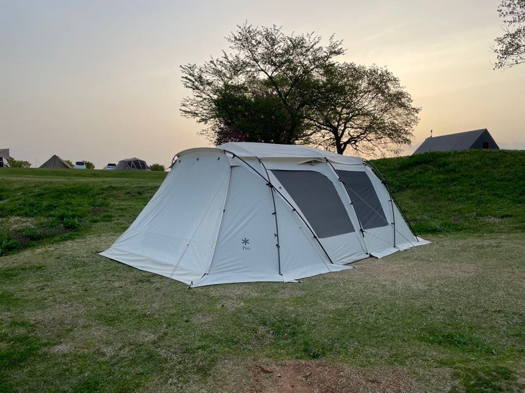 ランドロックpro. アイボリー