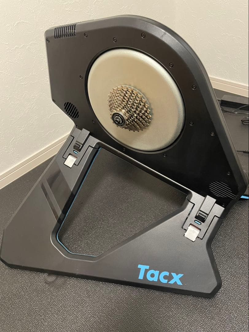 Tacx NEO 2T Smart トレーナー