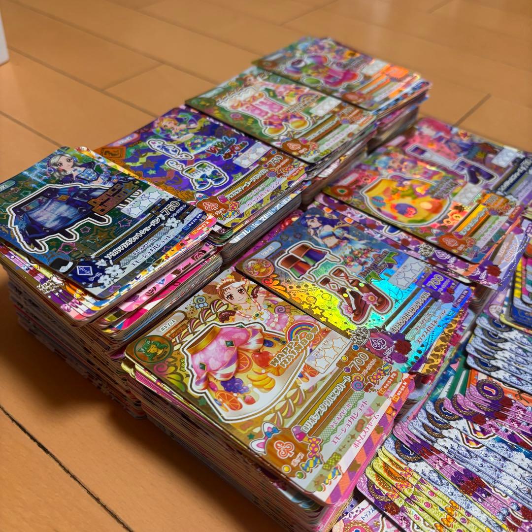 アイカツカード 大量 1300枚以上 R以上あり