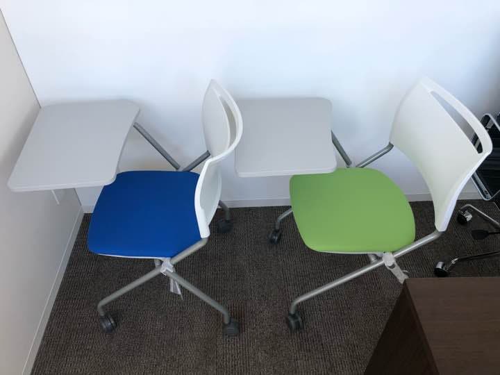 A3対応 テーブル付きミーティングチェア8脚セット