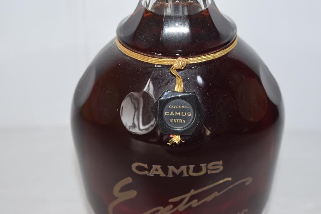 未開栓 CAMUS カミュ エクストラ ロングネック 700ml ブランデー