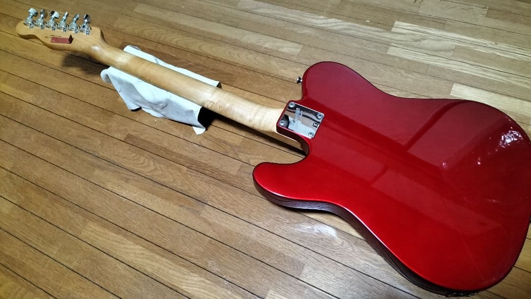 スクワイヤー by fender テレキャスター 赤