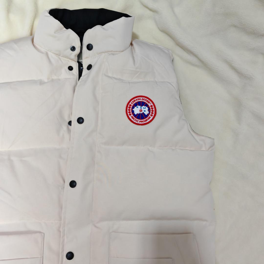   ダウンベスト ホワイト Mサイズ