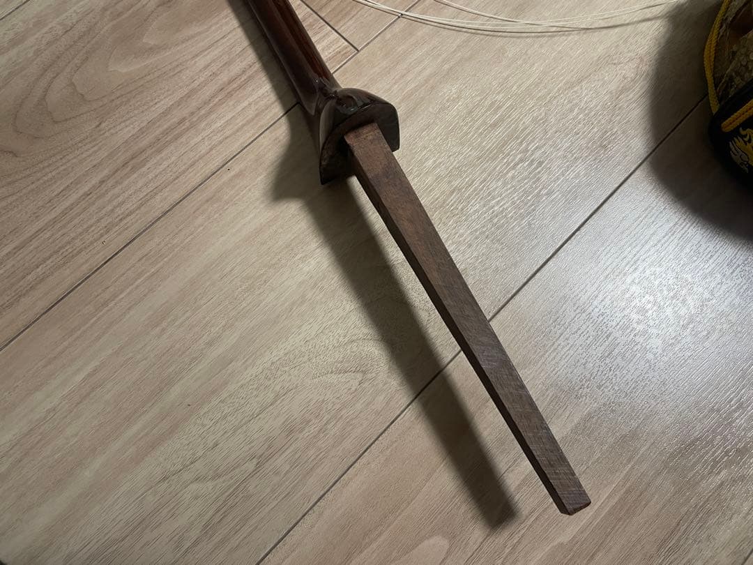 三線 本体 強化張り 木目の綺麗な三線 スタンド付き