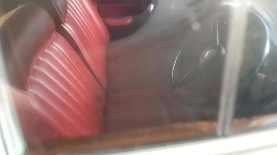 BAEミニチャンプス 1/18 ベントレー S2 リムジン 1954