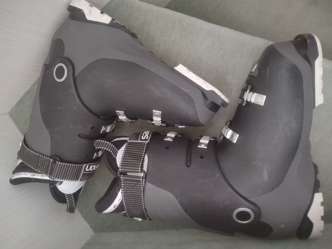 【状態良好☆】27.0/27.5cm　SALOMONスキーブーツ♪　送料無料！