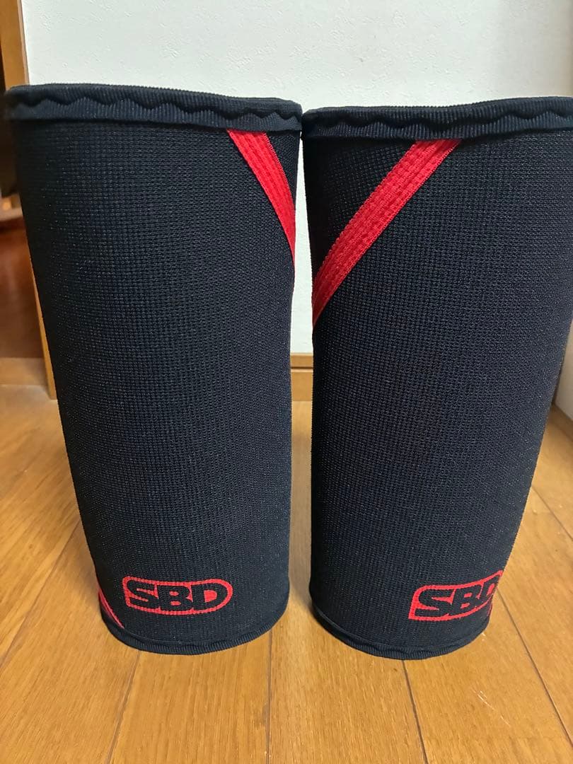 SBD パワーリフティングニースリーブ Lサイズ ブラック/レッド