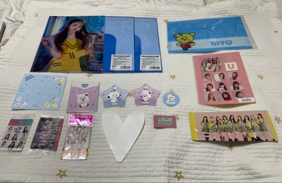NiziU公式・グッズセットまとめ
