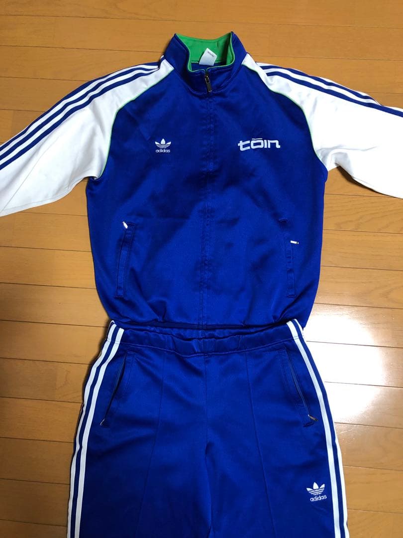adidas トレーニングジャージ 青　桐蔭学園　上下