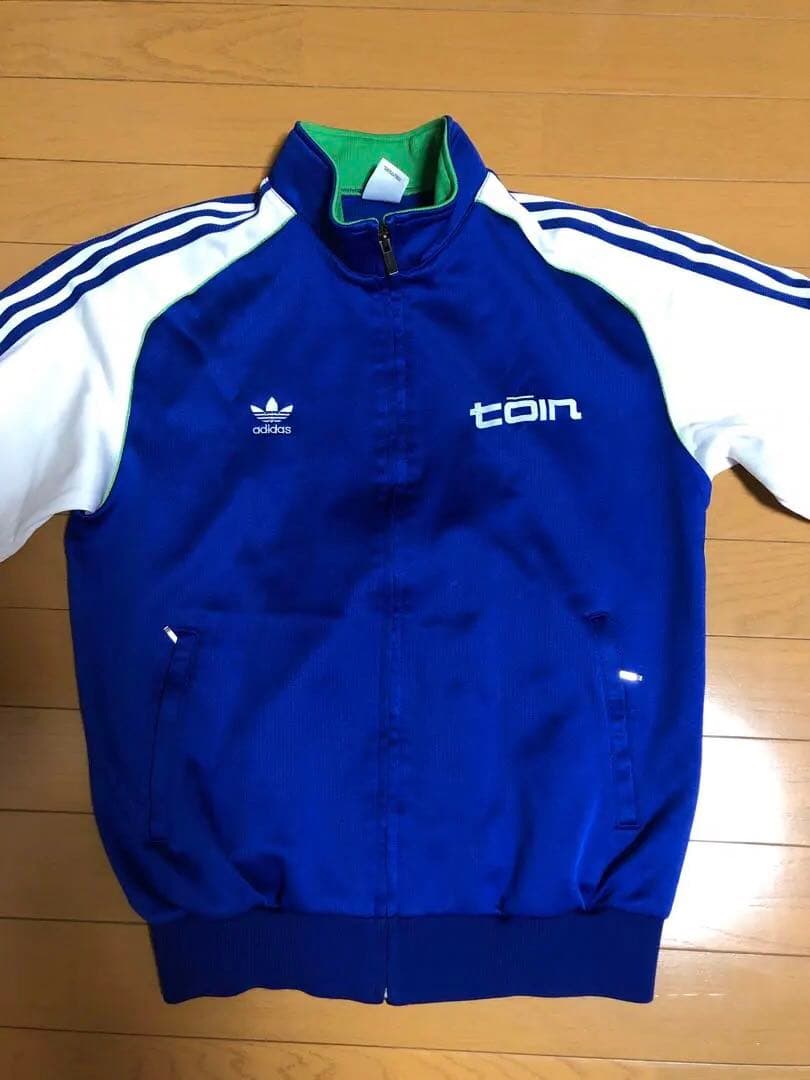 adidas トレーニングジャージ 青　桐蔭学園　上下