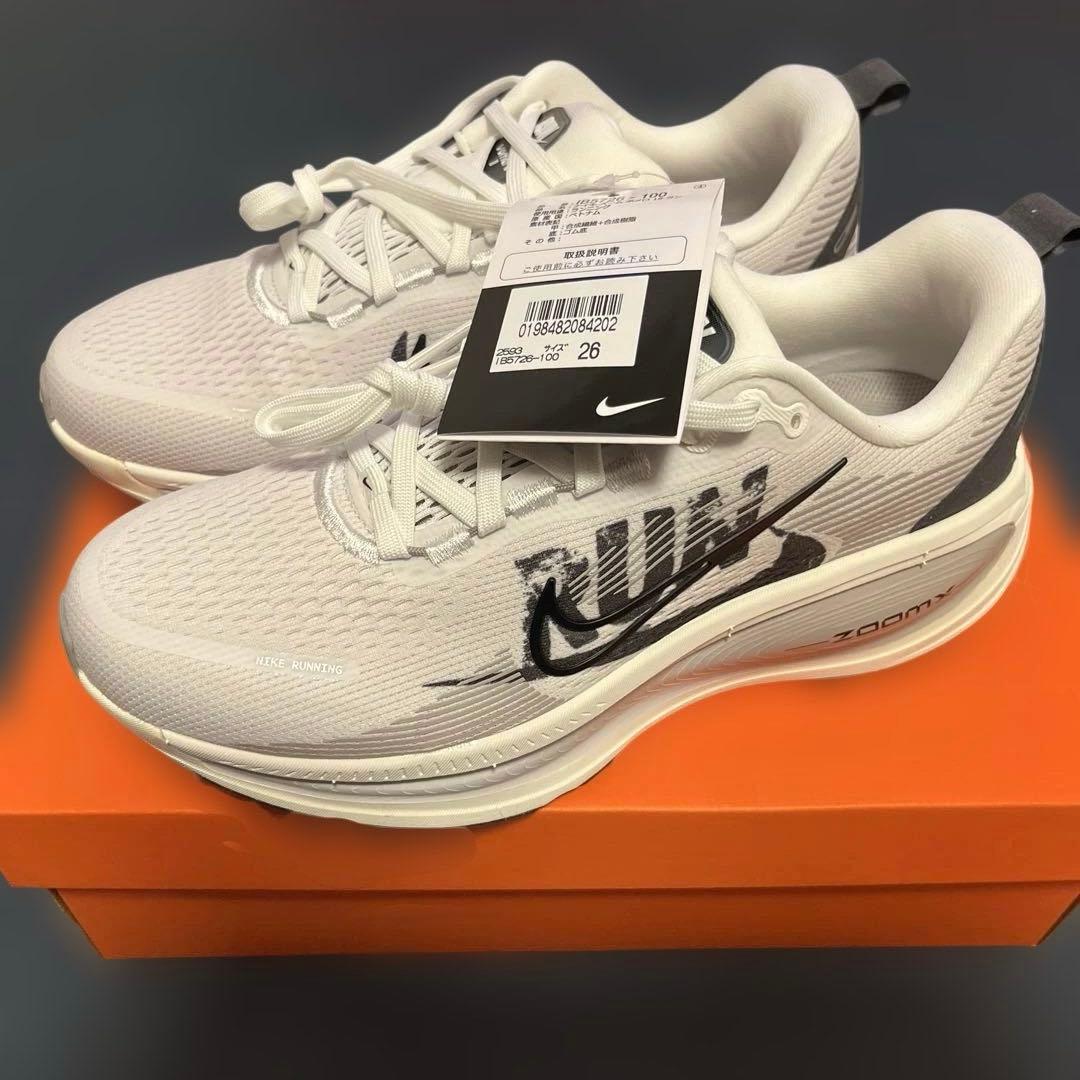Nike VOMERO18 RUN ナイキボメロ18ラン　26cm