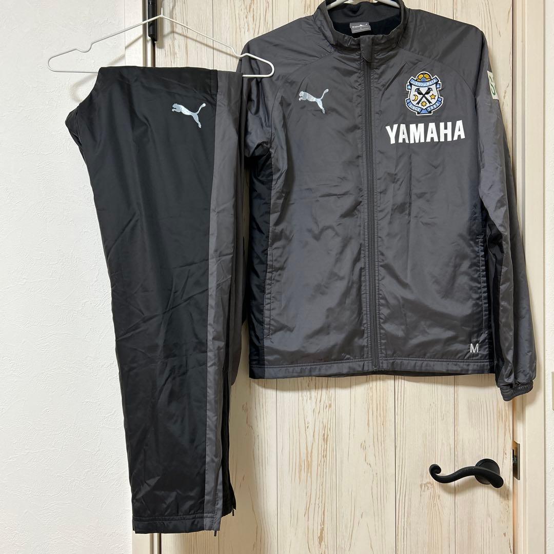 【希少品】ジュビロ磐田　支給品トレーニングピステ上下セット　M