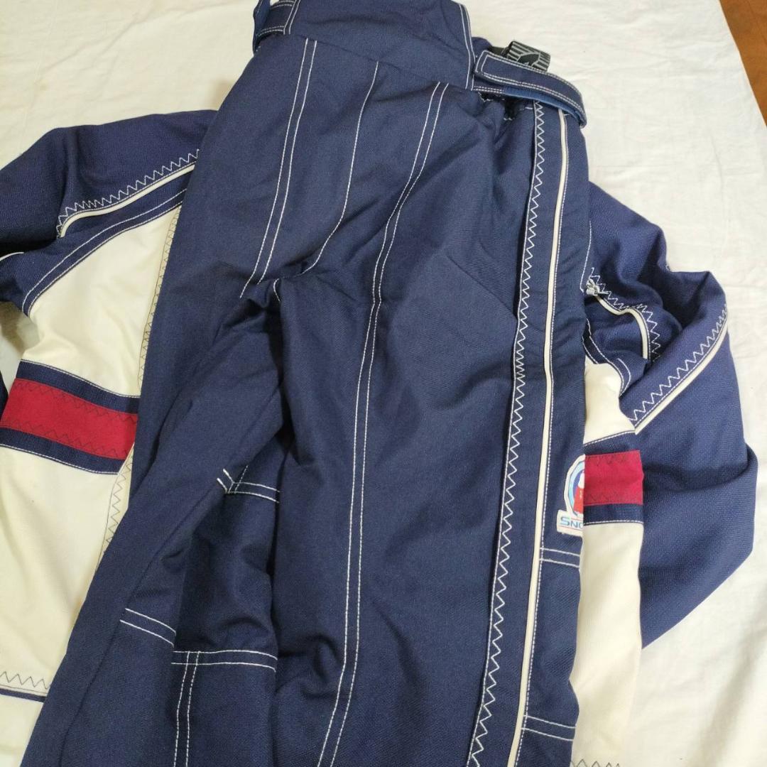 ☆美品　スヌーピー　オーストラリア代表チーム　ウェア　アシックス製　サイズｌ上下