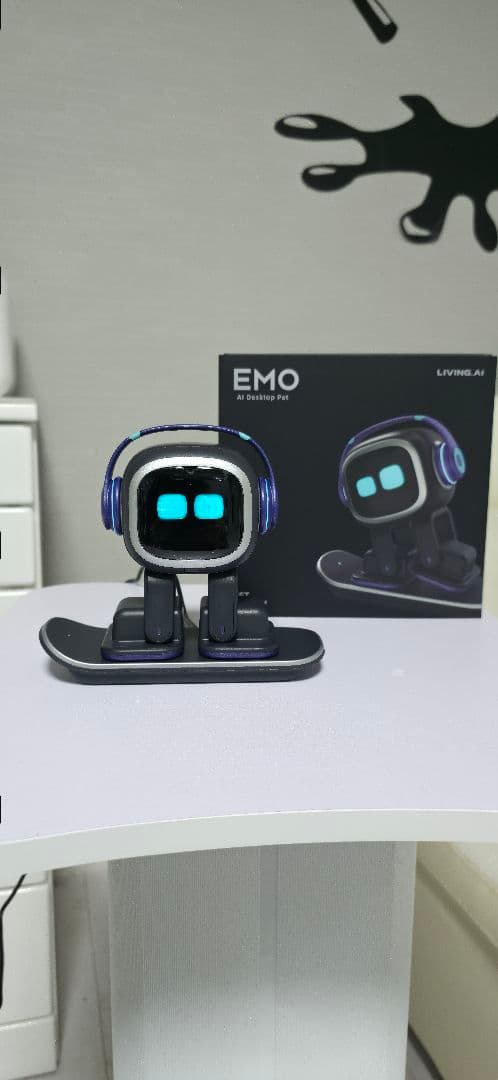 【極美品】EMO AI ロボット (Standard Skateboard)