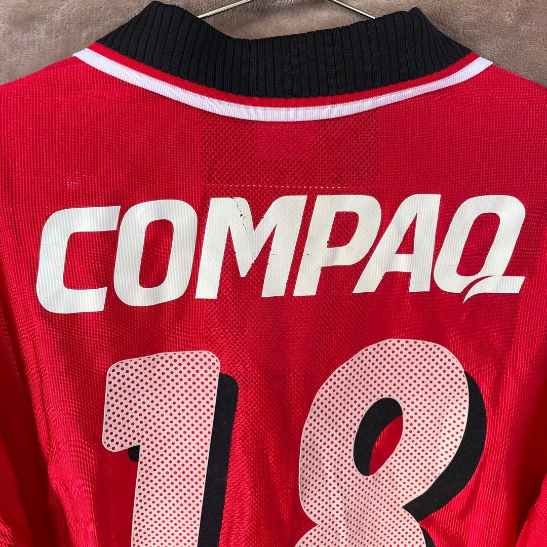 浦和レッズ　2001年ユニフォーム　浦和レッドダイヤモンズ　サイン入り　18番