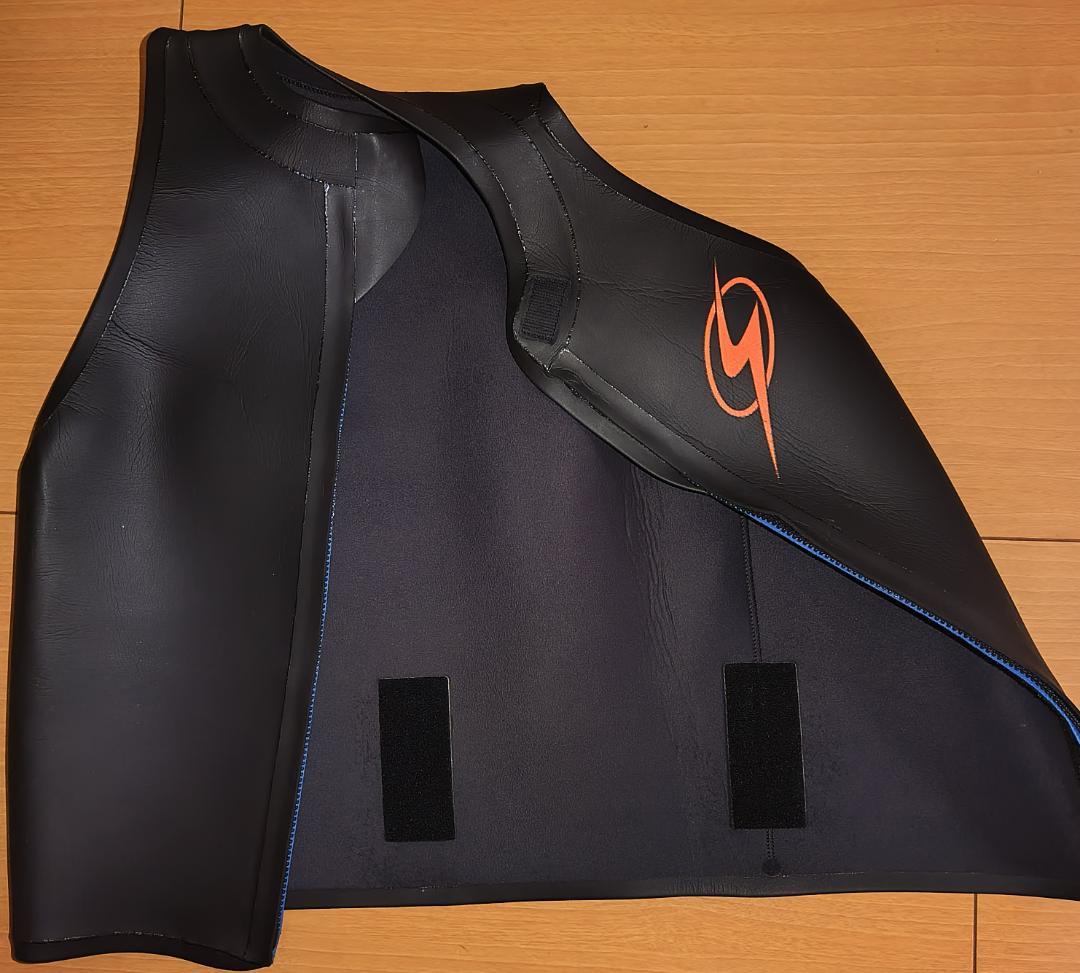 ウェットスーツ　トライアスロン