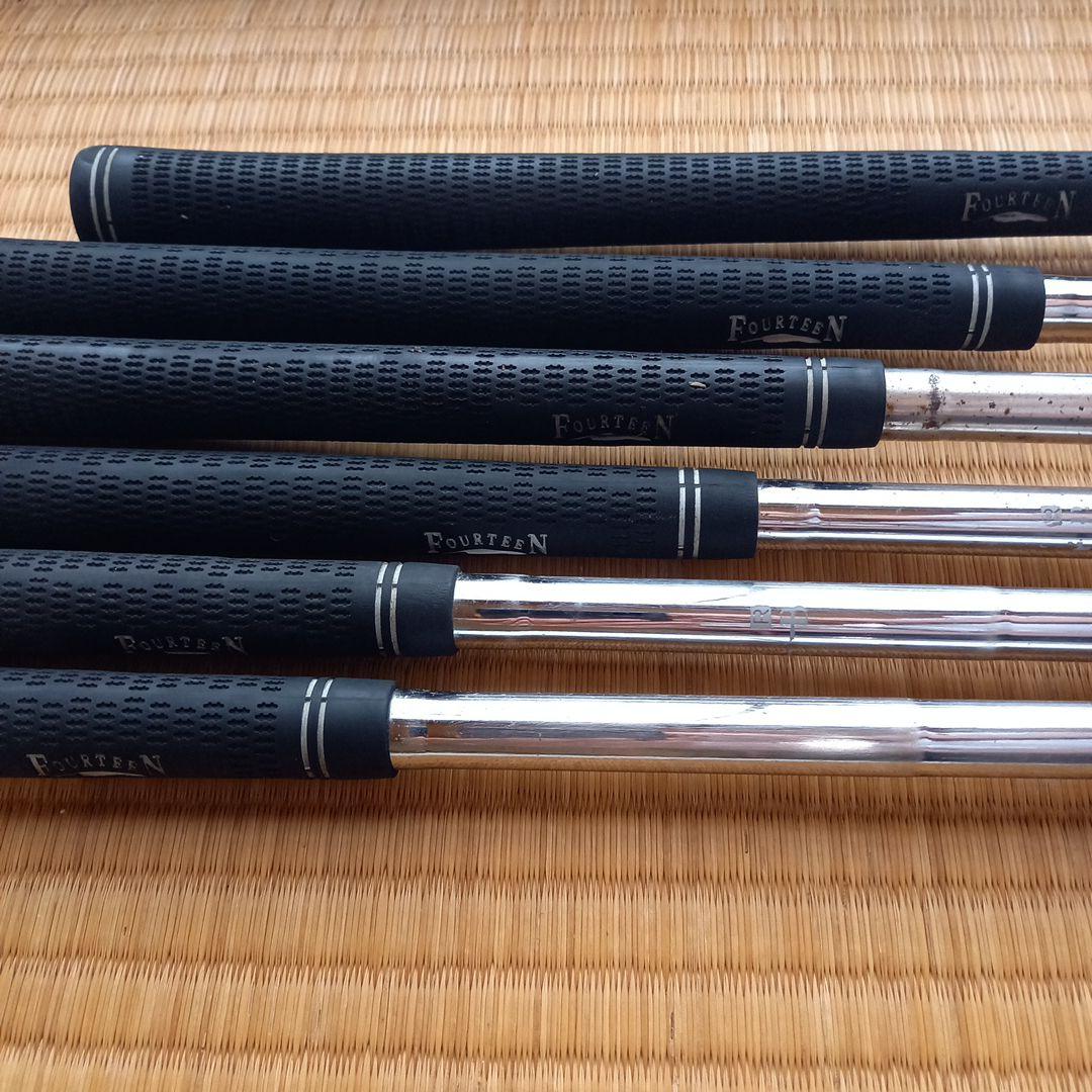 フォーティーン&オデッセイパター　ゴルフクラブフルセット　ゴルフバック付き