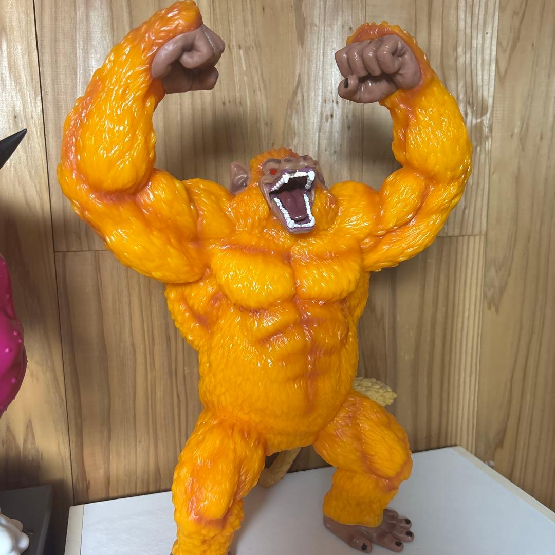 ドラゴンボール 黄金大猿孫悟空 フィギュア 海外限定品　約40cm
