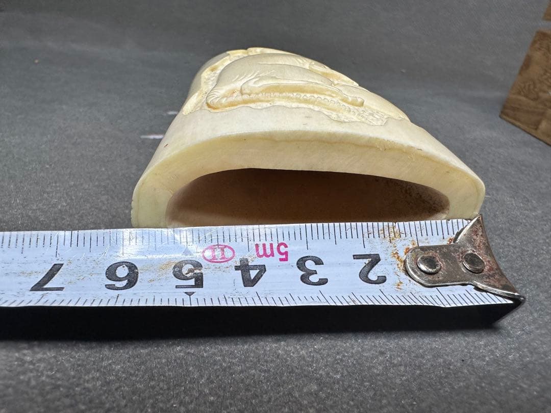 鯨歯　マッコウクジラ　天然素材　アンティーク　骨董　飾り物　古美術品　 置物