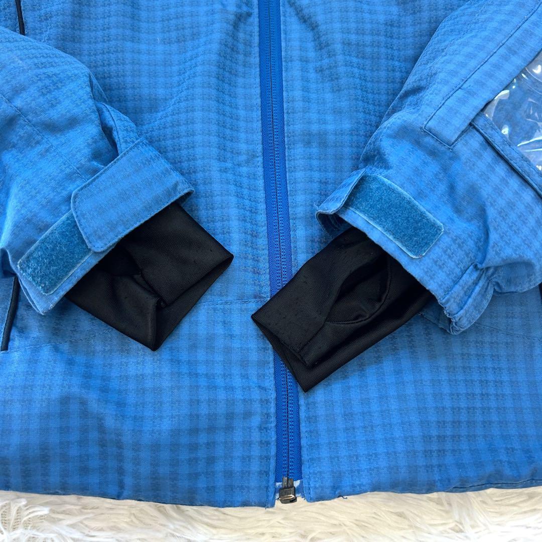 【美品】phenix NORGE スキーウェア サイズ140