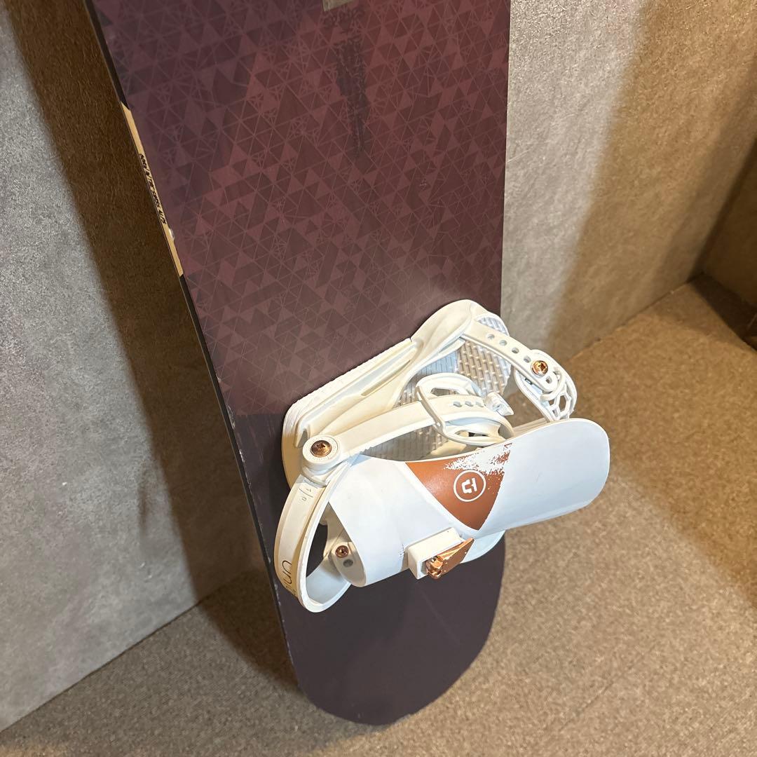 ナイデッカースノーボード板143cm/ユニオンのビンディング付き