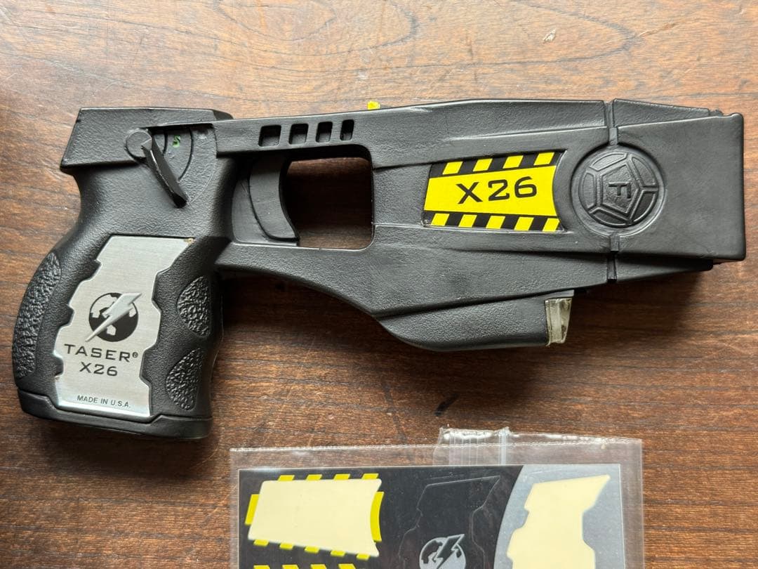 X26 テイザーガンレプリカ＋ホルスター TASER LE装備 レア サバゲ