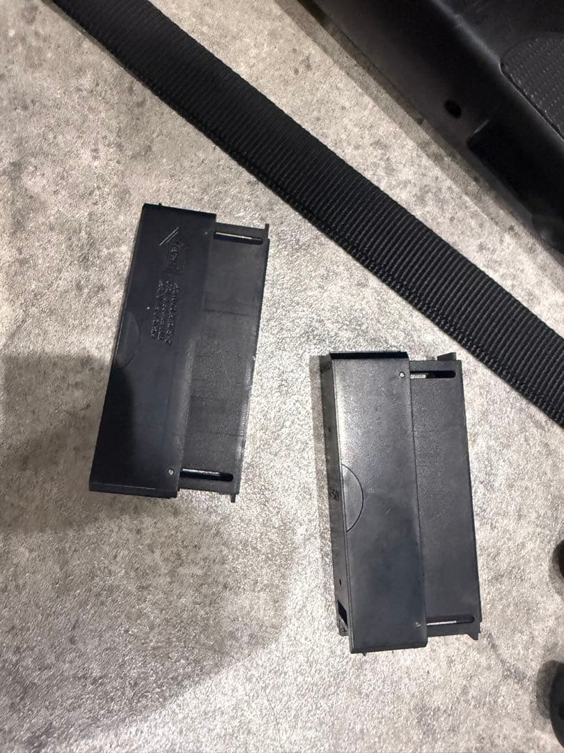 〈動作確認未〉スナイパーライフル　APS-2 付属品色々付いてる