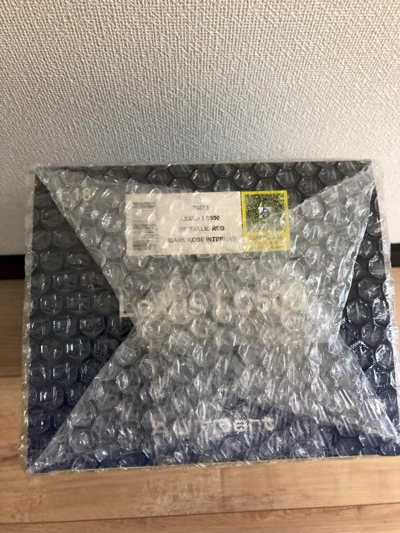 【新品/未開封】レクサス LC500 メタリックレッド AUTOart 1/18