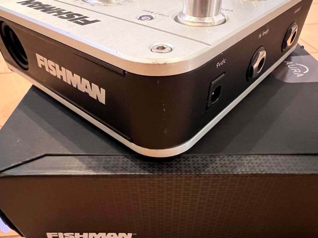 ギター FISHMAN Aura Spectrum DI Preamp