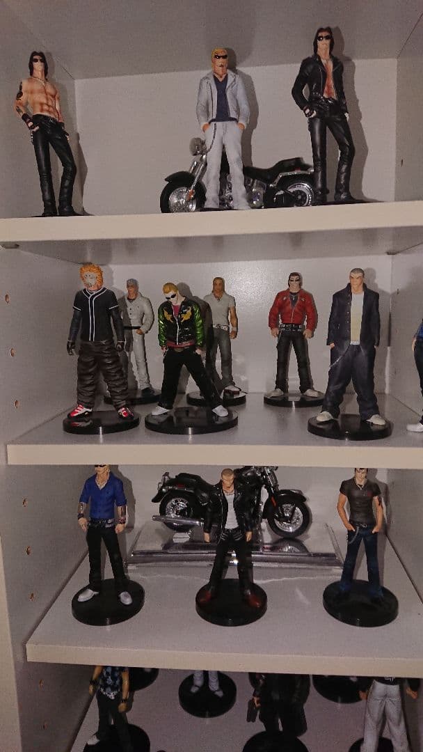 24時間以内発送♪クローズ&WORST フィギュア