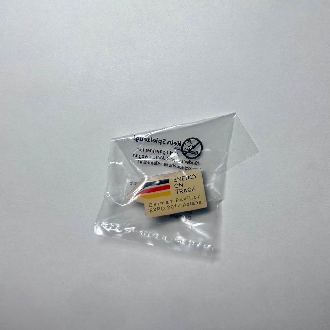 関西万博　ピンバッジ