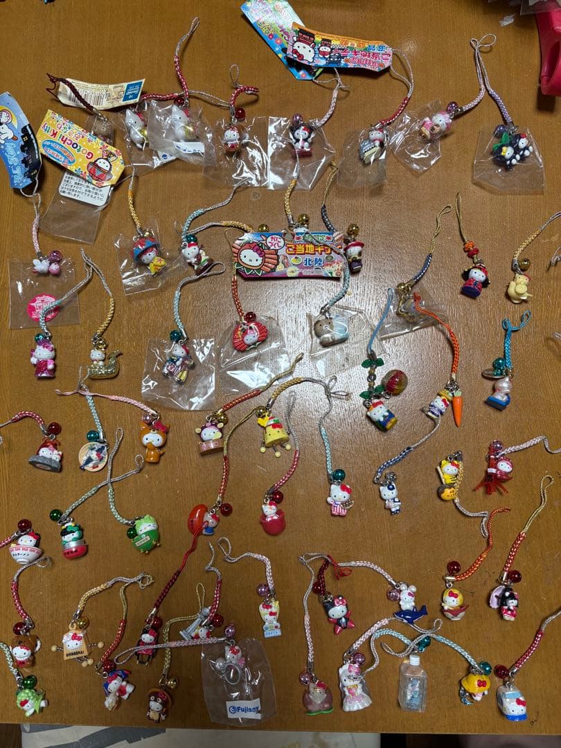 総数 240個以上 ご当地キティ 日本限定 根付