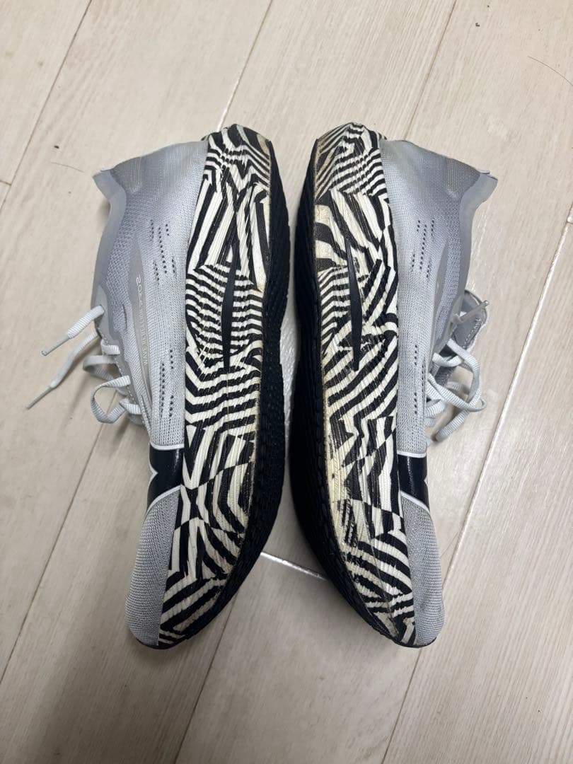 ミズノ ウェーブリベリオンプロ2 ナチュラル プロト27.0cm ホワイト