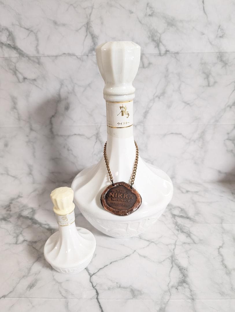 THE NIKKA WHISKY ニッカウヰスキー 鶴 陶器ボトル ミニボトル付