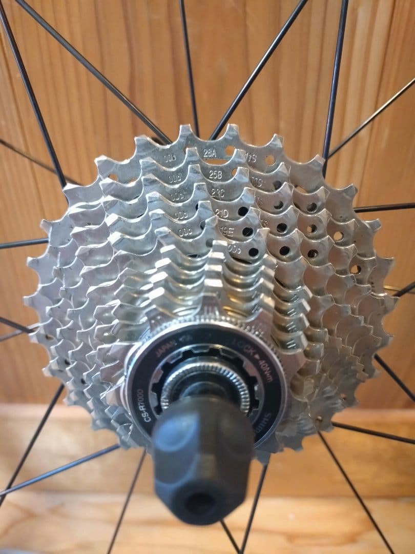 Vittoria前後カーボンホイールセット（ホイール、スプロケ、ブレーキシュー）